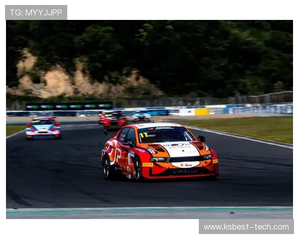 成都与南京足球队耐力对决赛后分析与总结